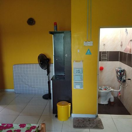 Inapan Desa Home2stay Kangar Perlis Bilik gambar